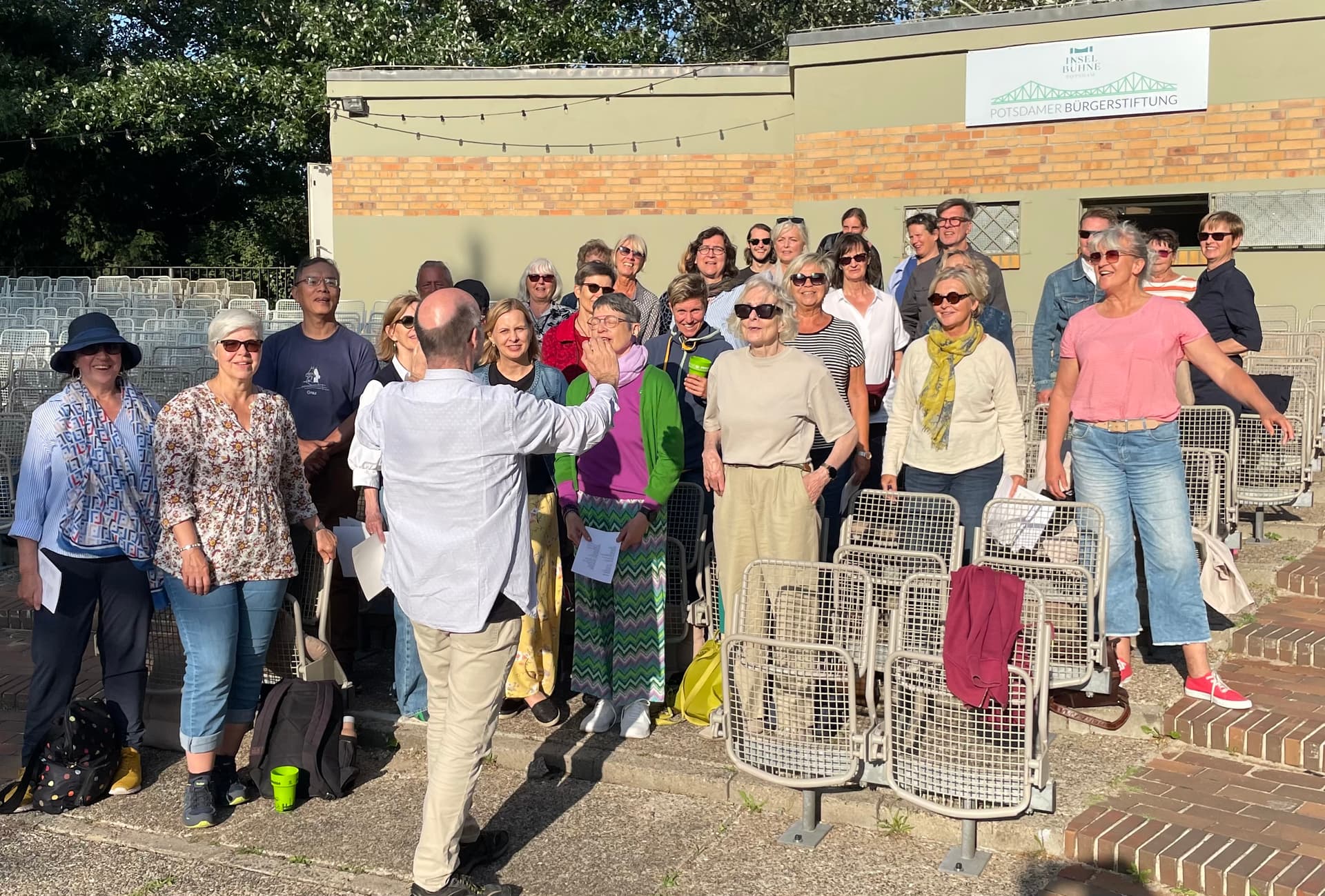 Inselsingen und Karaoke