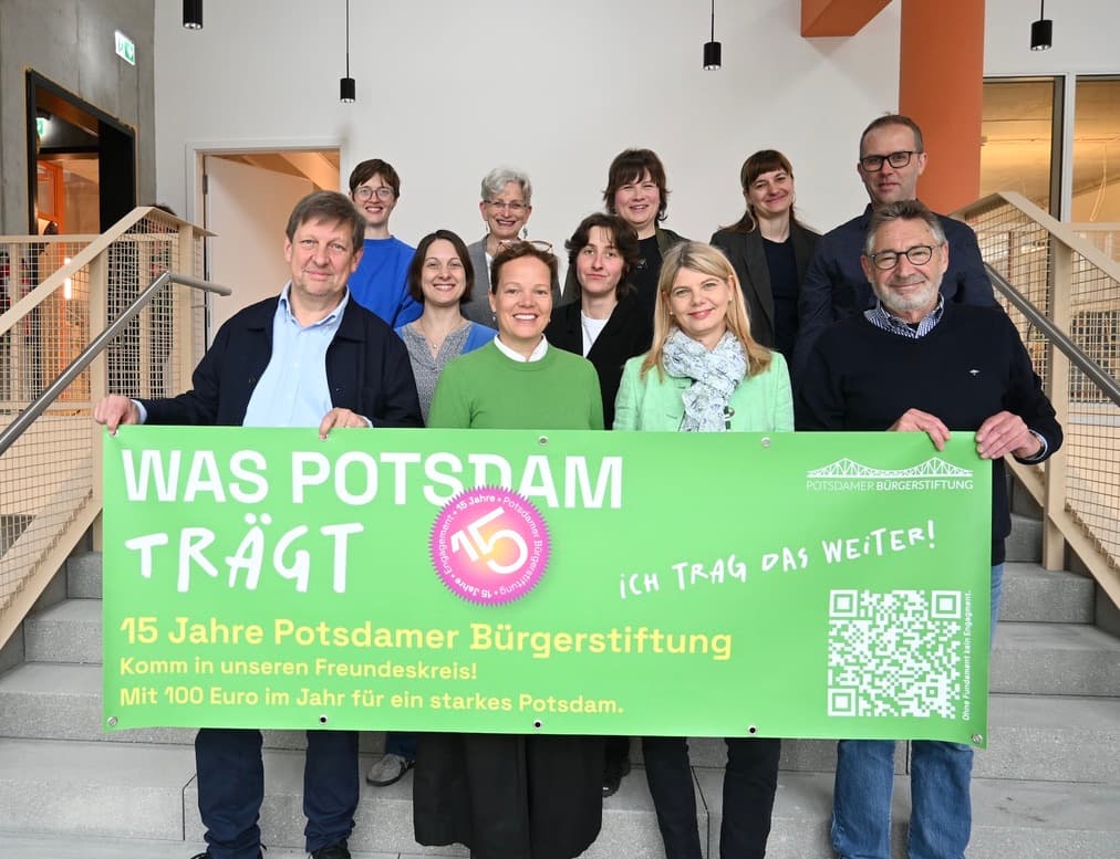 Bild von  Treffen, tummeln, trödeln: 15 Jahre Potsdamer Bürgerstiftung