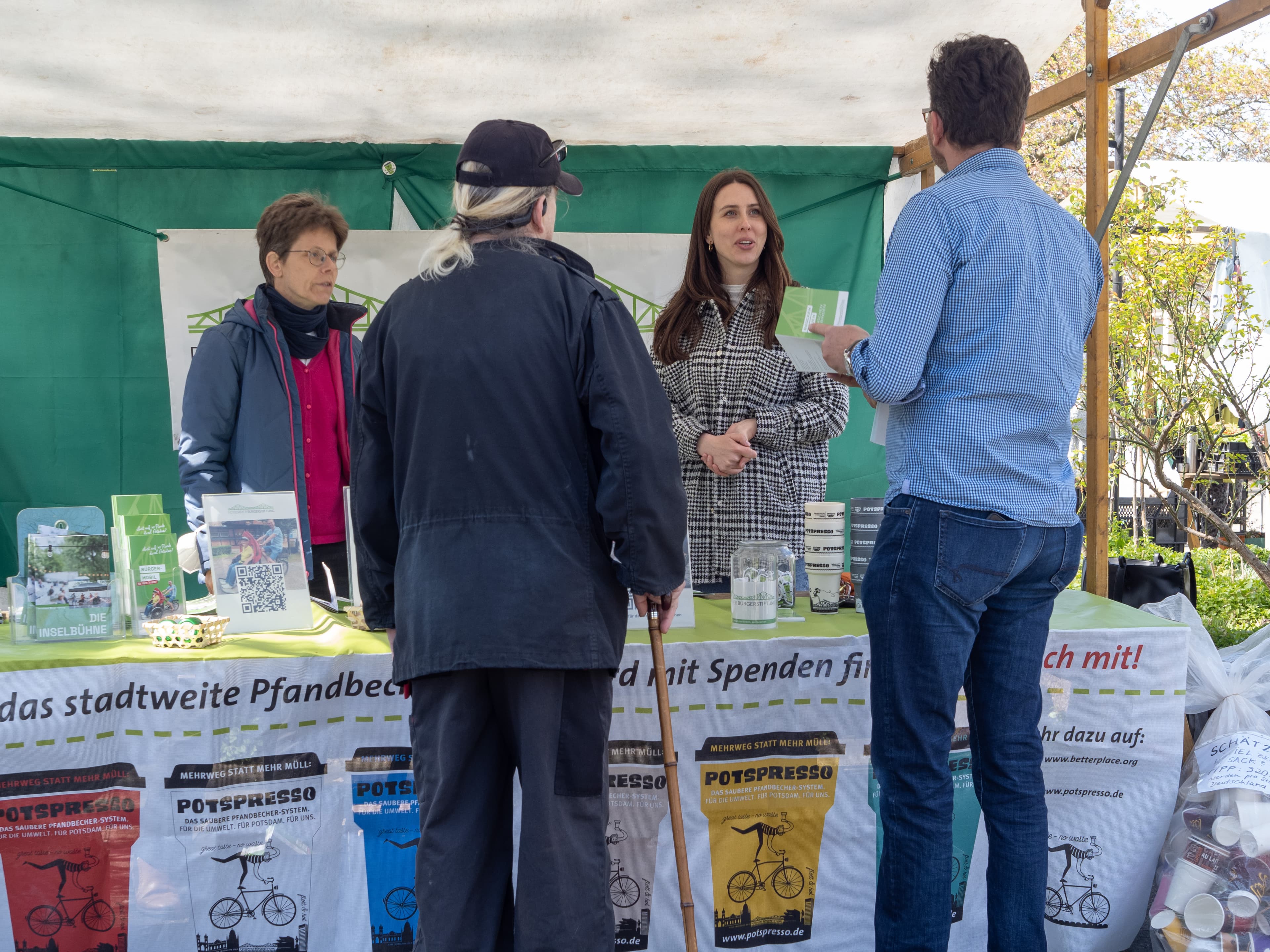 Stand auf der Freundschaftsinsel