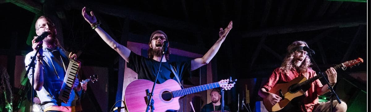 Bild von Ernstgemeint- Konzert